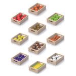 Дървени касетки с плодове и зеленчуци за ролеви игри от VIGA Toys. Подходящи за магазини, детски градини и образователни центрове. Развиват социални умения и въображение.