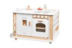 Модерен дървен Монтесори център за игра с пералня, кухня, мивка и еко сортиране. Развива самостоятелност, логика и житейски умения.