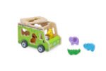 Дървен сафари камион за сортиране с животни от VIGA Toys. Образователна играчка за развитие на фината моторика, логическото мислене и игра без екрани.