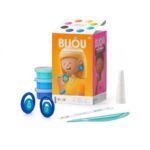 HEY CLAY Vivid Accessories – комплект за създаване на цветни бижута от глина. Включва 8 кутийки глина, инструменти, пръстени и връзки за колиета. Създайте уникални аксесоари.