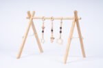 бебешка гимнастика Leg&Go baby gym от естествено дърво