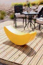 Мек модул IGLU Банан – забавна и функционална играчка, която превръща всяко движение в приключение. Идеален за баланс, люлеене и въображаема игра.