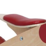 Дървено баланс колело Classic World – първи велосипед без педали, който развива баланс, координация и увереност. Подходящо за деца над 2 години.