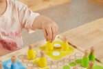 Дървен комплект 4 настолни игри в 1 VIGA Toys – Лудо, боулинг, кърлинг и игра с шайби