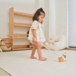 Дървена играчка за бутане Гъска – PolarB | Playsense