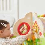 Дървен образователен център „Дърво“ с активности – VIGA Toys
